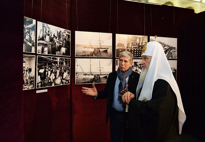 Святейший Патриарх Кирилл возглавил открытие фотовыставки «Под покровом Пресвятой Богородицы: жизнь и быт монастырей Афона»