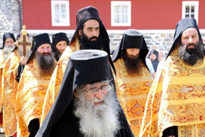Евросоюз не вправе изменять статус Святой Горы, считают в РПЦ